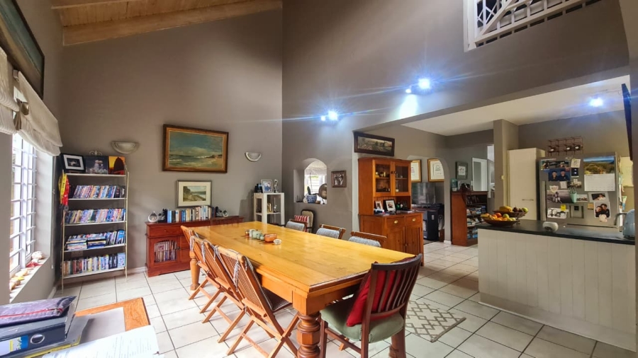 5 Bedroom Property for Sale in Merryhill Eastern Cape